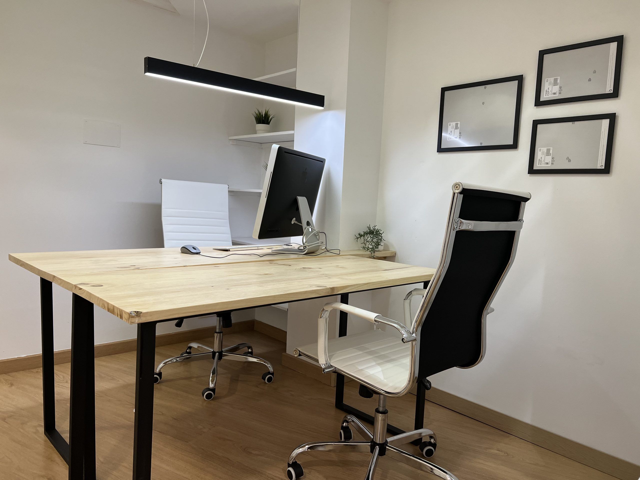 oficina privada en santiago de compostela